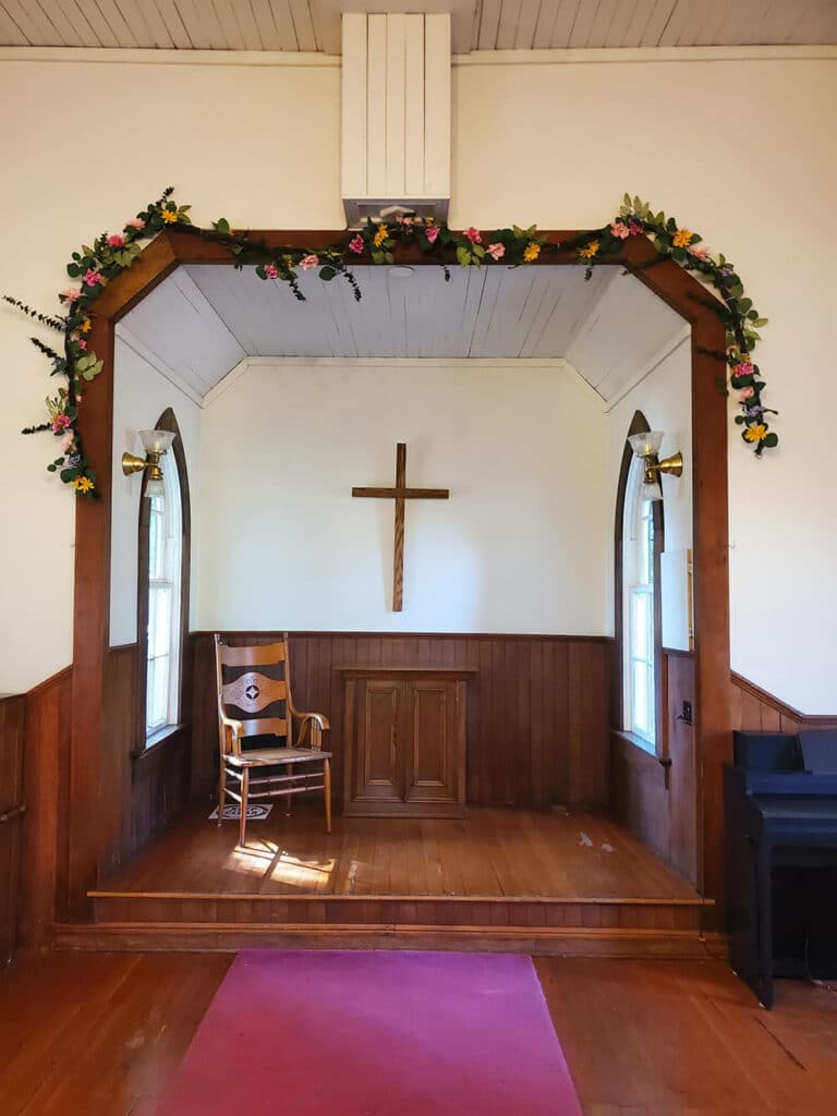 Wedding at The Baker Cabin Church